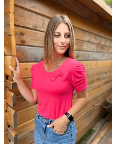 Tee-shirt nœud niveau poitrine